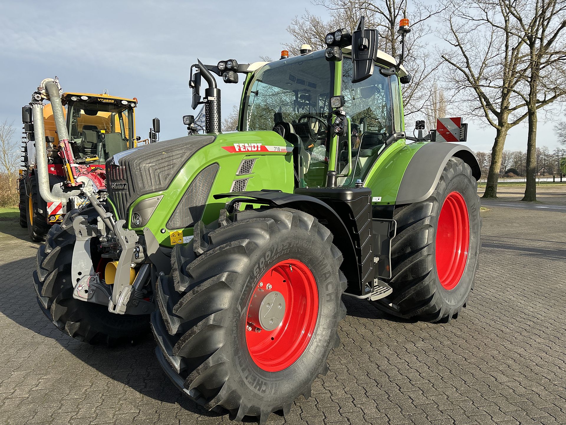 Fendt 718